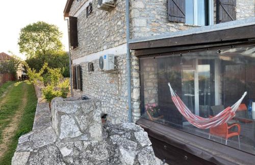 Doua Mai Villa | Exceptional Oceanfront Stay at Prison de la Mer