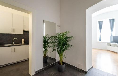 Weißgerber Apartment | HM Pristine 1BR: Ideal Family Getaway in the City