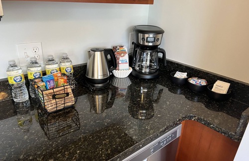 Traverse City Condo | Beautiful Condo Near Downtown, Beaches & Top Restaurants