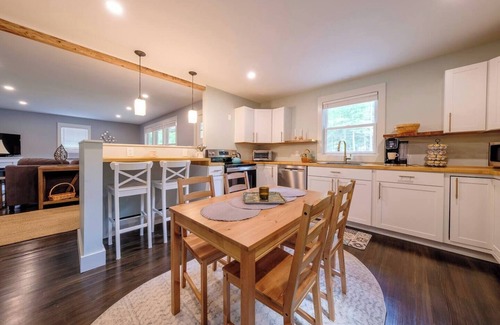 Eldred House | Pristine Country Cottage In Eldred, NY