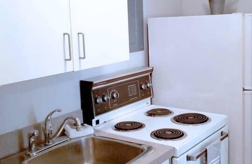 Saint John Apartment | Immaculate Harbour View Towers Exec Suite with Kitchen