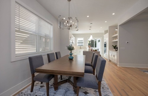 Hurwood Heights House | Discover Pristine Heights with Rooftop & Private Yard