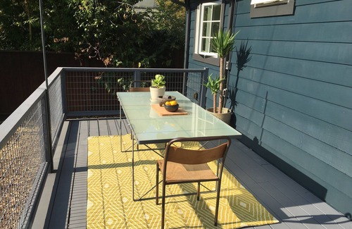 Elmwood House | Bright Scandinavian Modern Cottage in Berkeley - 10/10 Rated