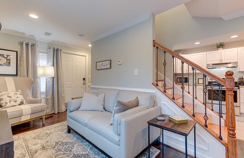 Middleburg House | Immaculate Middleburg Retreat with Family-Friendly Amenities