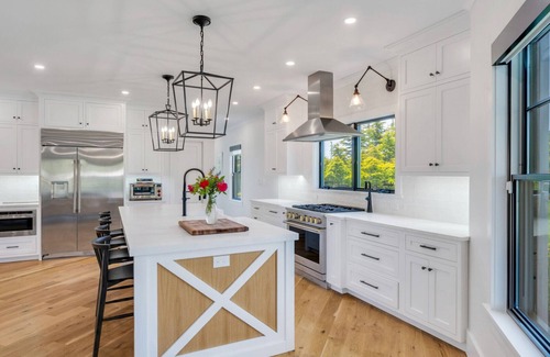 Mattituck House | Newly Built Retreat in the Heart of North Fork
