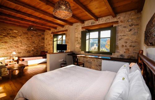 Vamvakou Hotel | Pet-Friendly Retreat at Pritanio - Rated 9.5 by Guests