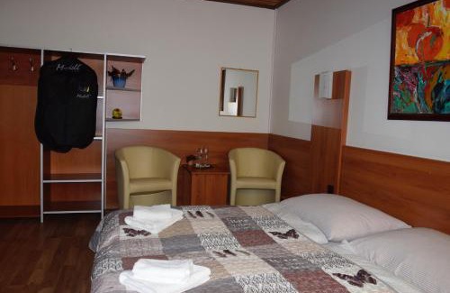 Martin House | Discover Privát Martin: Family-Friendly Stay with Dining