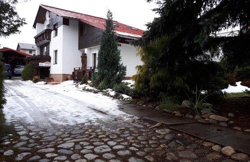 Vrchlabi Apartment | Family-Friendly Comfort at Privát - Melanie with Kitchen Access