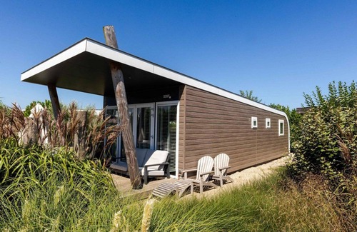 Nieuwvliet House | Indulge in Modern Luxury with Ocean View and Spa Amenities