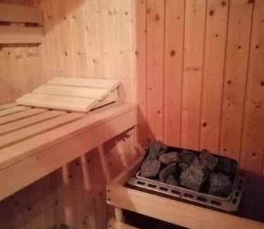 Vaals Apartment | Relaxing Retreat with Sauna & Terrace - Aachen Vaals