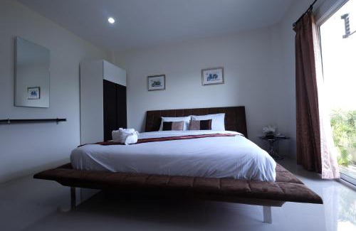 Lop Buri Hotel | Cozy Privacy Residence Lopburi with Breakfast and Dining