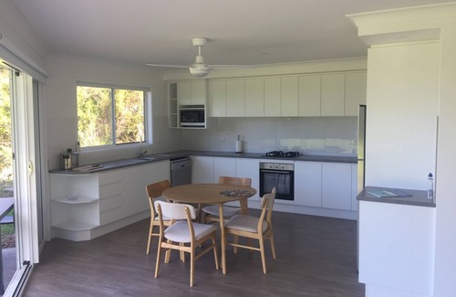 Tapitallee House | Inviting Retreat at Uwannavu @ Tapitallee Lodges, Bundanon