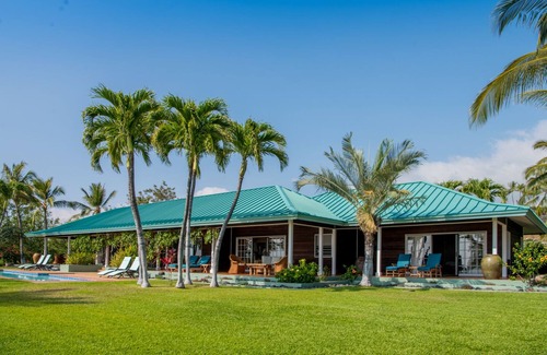 Kamuela House | Secluded Ocean View Retreat at Kohala Ranch