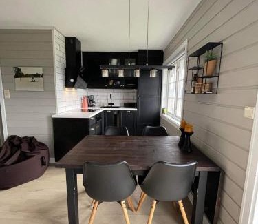 Oppdal Apartment | Inviting Ski-In/Ski-Out Apartment with Balcony and Views