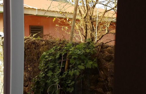 Soufriere House | Modern 1-Bedroom Cottage in Vibrant Soufriere - Rated 9.6