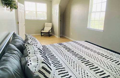 Monroe Apartment | Private 1BR/1BA Open Concept Apartment, professional travelers
