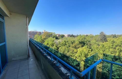 Pomorie Apartment | Private 2-Bedroom Apartment with Pool and Free Parking in Marina Holiday Club Pomorie