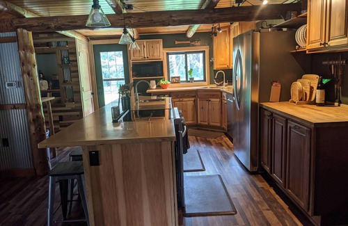Dunbar Cabin | Exceptional 3 BR Log Cabin on Scenic 34 Acres, Child Friendly