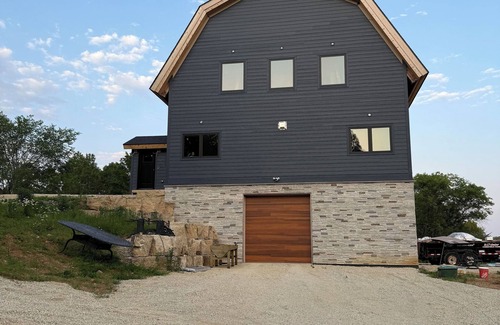Rochester House | Private 5 BR/4 Bath home on Lake Zumbro w/amazing vistas nearby Mayo Clinic