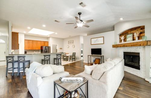 Cove House | Private Acreage, Pergola and Fire Pit Baytown Home