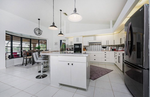 Port Charlotte Villa | Pet-Friendly Oceanfront Villa with Private Pool Availability