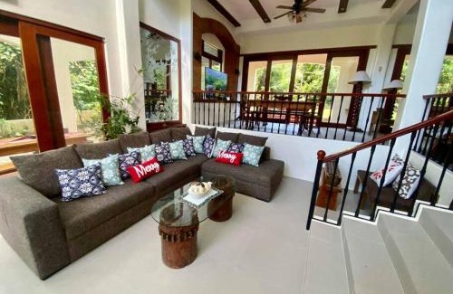 Canlubang House | Cozy Vacation Home in Farmville, Tagaytay - Pet Friendly Escape