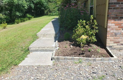 Northeast Ithaca House | Ideal Retreat: Private Apartment Near Cornell with Spa & Hot Tub