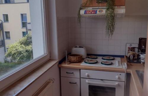 Kirchrode-Bemerode-Wulferode Apartment | Cozy Private Apartment Perfect for Your Next Getaway