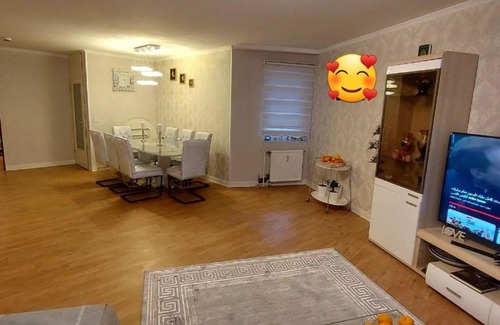 Linden-Mitte Apartment | Cozy Private Apartment for a Memorable Getaway