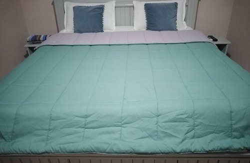 Accra Apartment | Cozy Private Apartment for Short Stays - Family Friendly