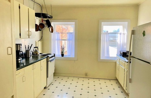 Hillsdale Apartment | Exceptional Private Apartment in Historic Downtown Hillsdale