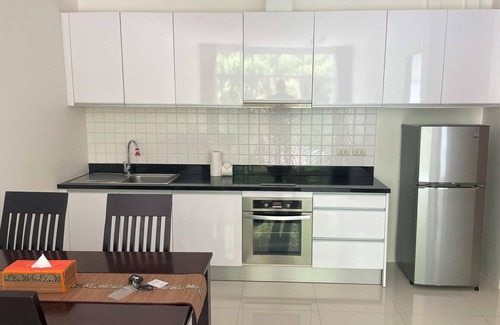 Kamala Apartment | Cozy Jungle View Apartment at Kamala Falls U11