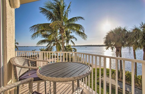 St. Petersburg - Clearwater Apartment | Bayfront Retreat: Relax with a Private Balcony & Pool
