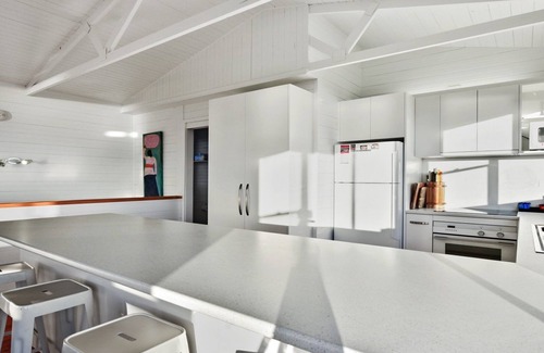 Low Head House | Exclusive Beach Access with Family-Friendly Amenities