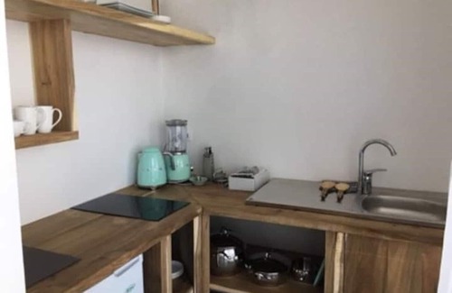 Kiwengwa Apartment | Seaside Retreat with Private Beachfront Terrace Mbili