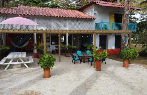 Rincon Cabin | Secluded Beach Retreat near Cartagena with WiFi & Spa
