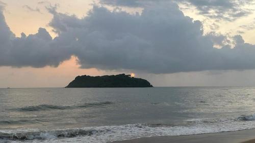 Narasapura House | Private Beach Retreat - Honnavara