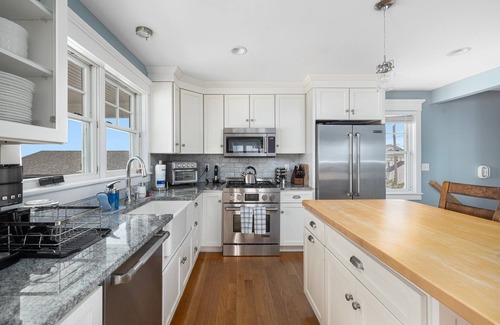 Matunuck House | Idyllic Retreat with Private Beach & Breathtaking Views