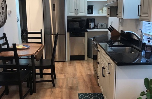 New London House | Oceanfront Two-Bedroom Apt with Private Beach & Kayak Access