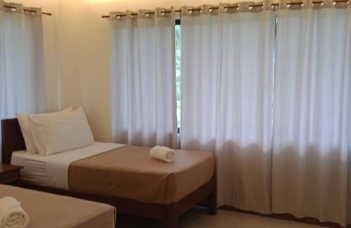 El Nido Villa | Exclusive Beach Villa with Infinity Pool and Pet-Friendly Perks