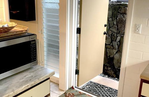 Kalama Tract Apartment | Oceanfront Private Beach Retreat with Top Amenities