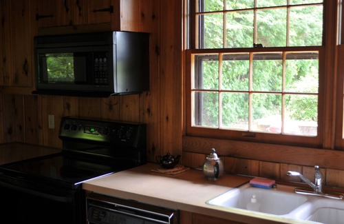 Old Lyme House | Discover Lyme's Hidden Gem: Relax by the Lake