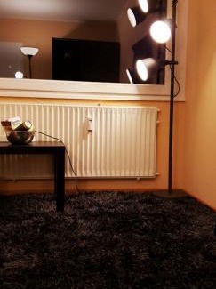 Bertrange House | Cozy Private Bedroom in Bertrange with Kitchen Access