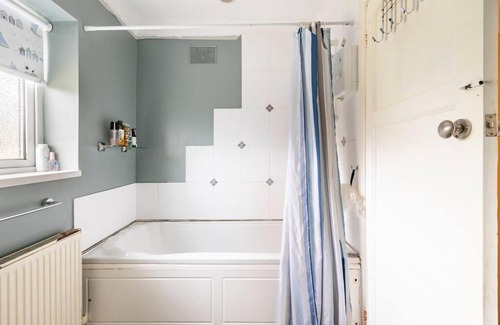 Street House | Peaceful Private Bedroom in a Serene Home Retreat