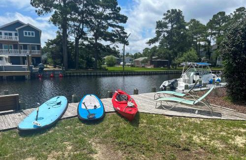 Colington Harbour House | Family-Friendly OBX Getaway with Boat Dock in Colington