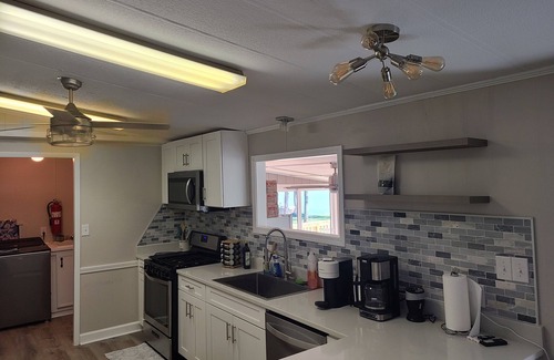 Ridgeway House | #Private boat ramp, remodeled house, lake front & gorgeous views!