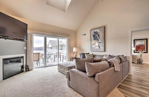 Osage Beach Apartment | Osage Beach Condo with Private Boat Slip & Scenic Views
