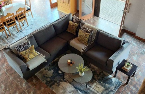 Bela-Bela House | Private Bush Home in Bela-Bela: Ideal for Family Getaways