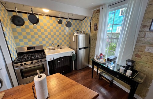 Bywater Cottage | Cozy Bywater Cottage: Pet-Friendly Retreat with WiFi & More