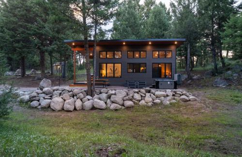 Philipsburg House | Discover Granite Moose Hideaway: Hot Tub & Child Friendly
